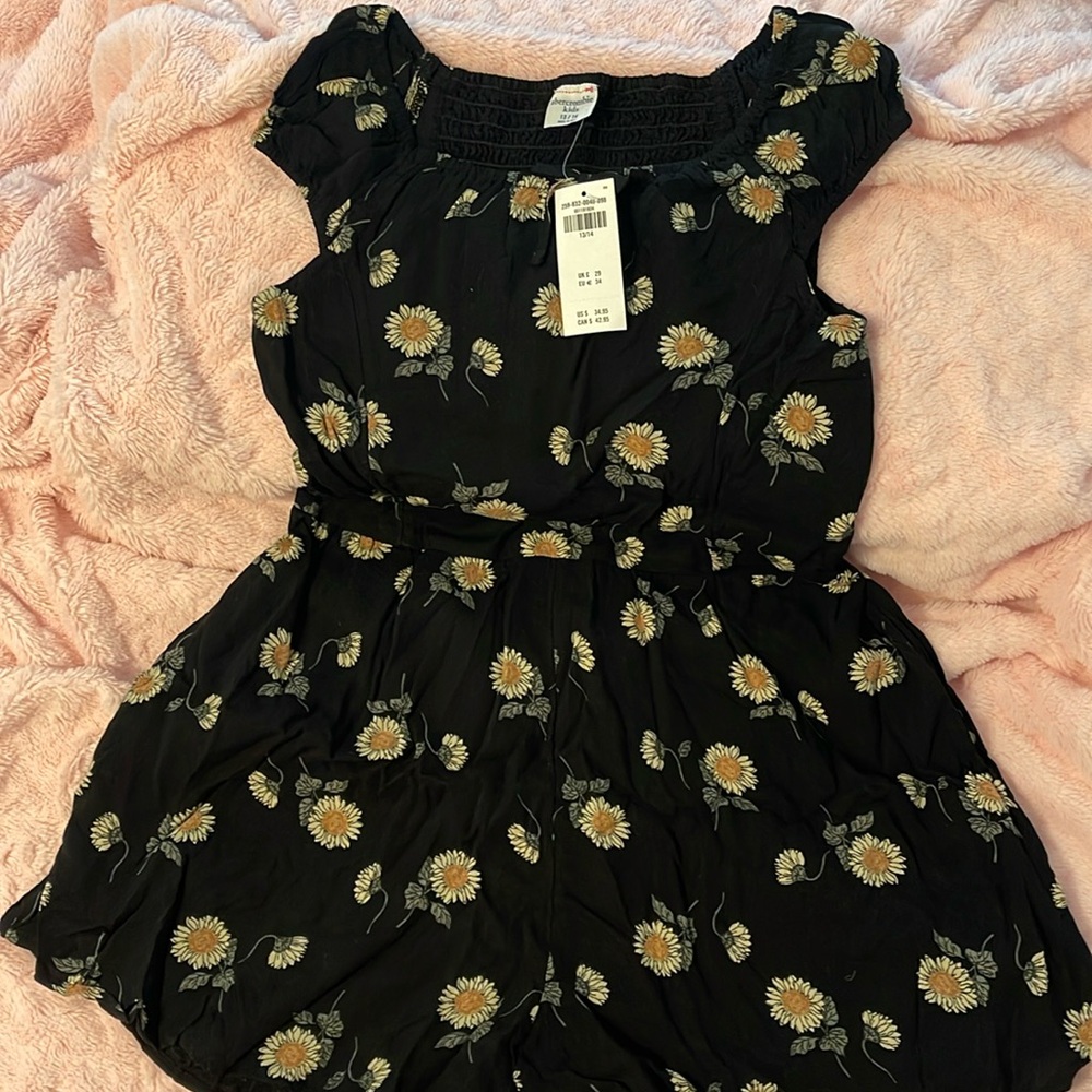 Abercrombie kids - puff sleeve romper